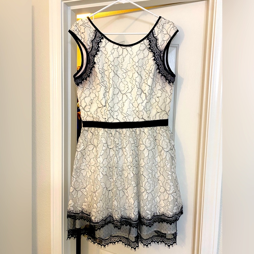 Black white lace dress